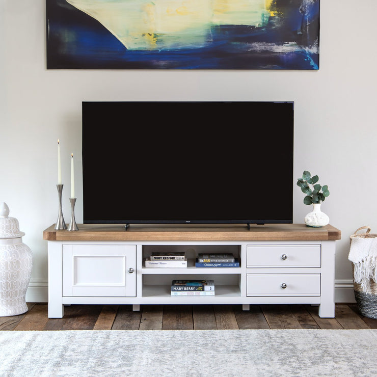 Cottage Large TV Unit